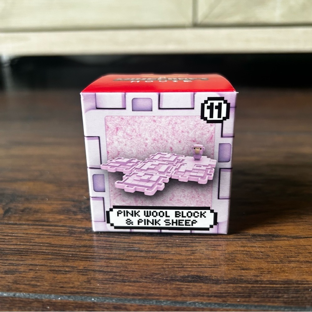 2025 A Minecraft Movie Pink Wool Box